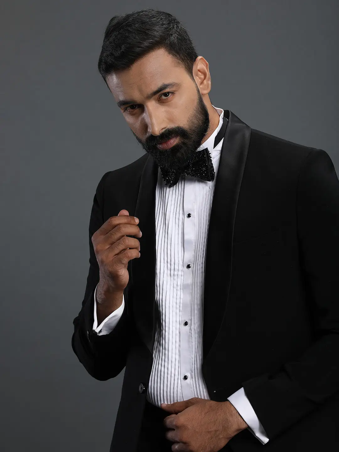 Black Polynosic Tuxedo