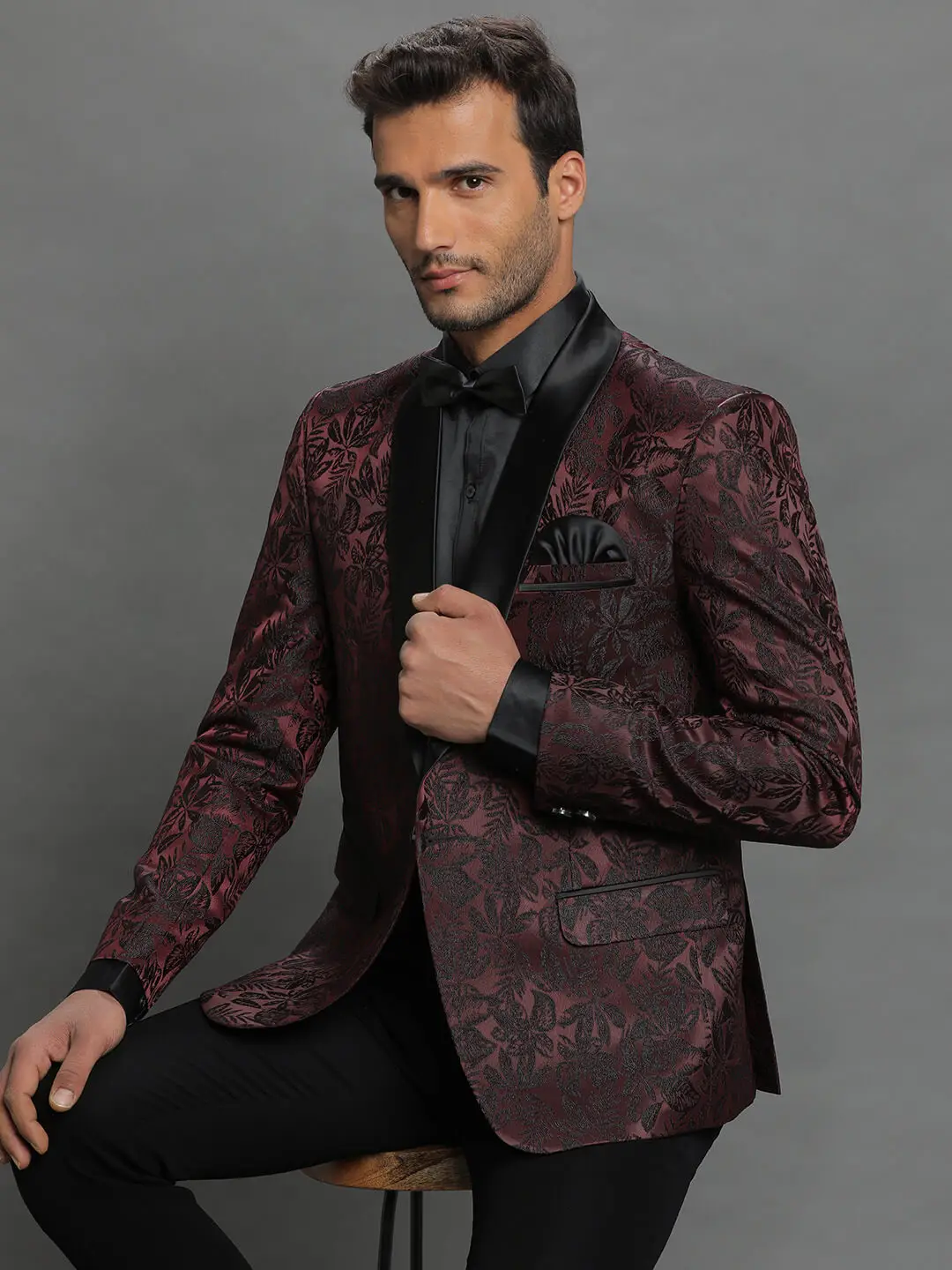 Brown Floral Jaquard Blazer